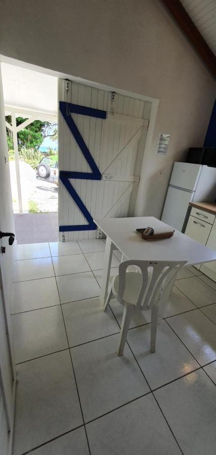 Les Cottages De Roseau Capesterre-Belle-Eau Esterno foto
