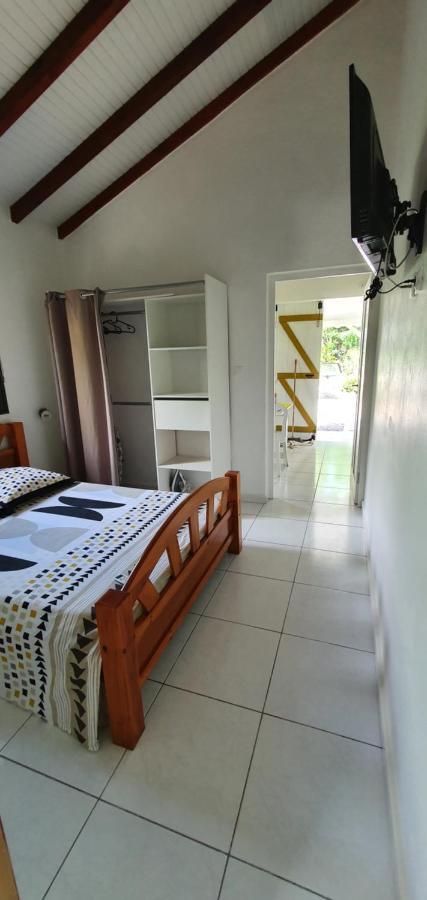 Les Cottages De Roseau Capesterre-Belle-Eau Esterno foto