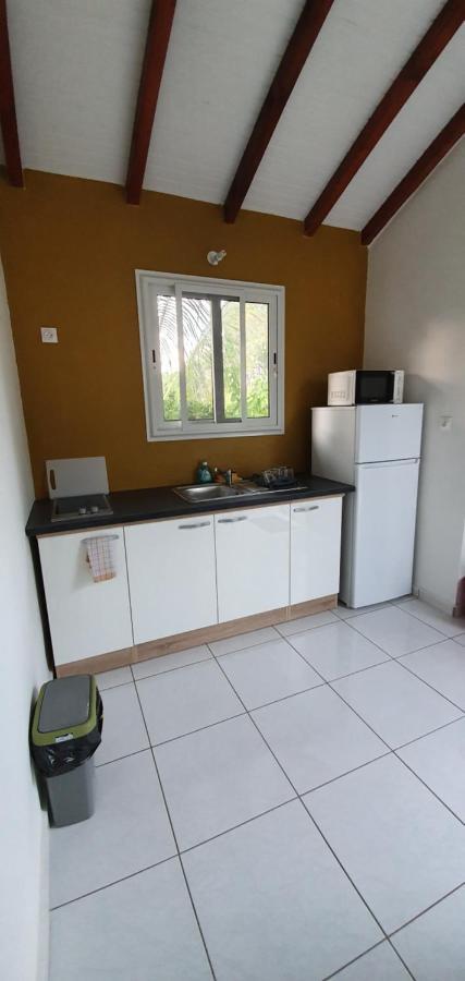 Les Cottages De Roseau Capesterre-Belle-Eau Esterno foto